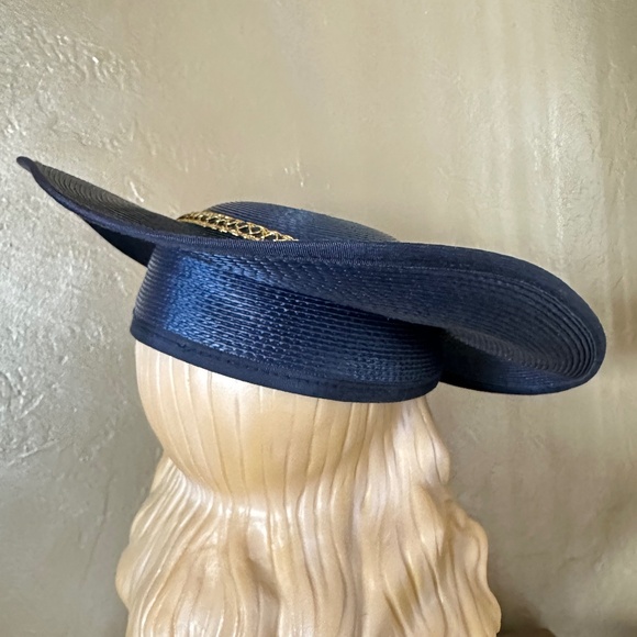 ENTRANCING 1970S\' NAVY STRAW WIDE BRIM HAT WITH SEQUINS, CRIN & SHINY GOLD TRIM main image 9